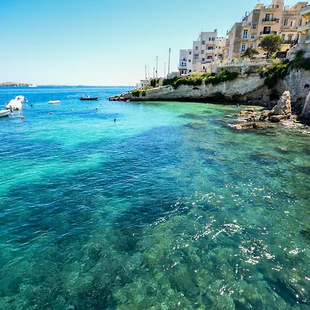 Seashells With Sea View Terrace With Romantic Sunsets San Pawl il-Baħar